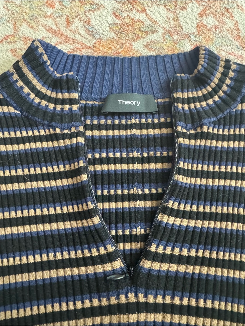Theory women’s Navy and Tan Ribbed Half-Zip Sweater dress